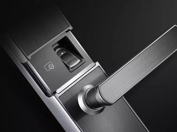 靖宇24小时上门开锁公司