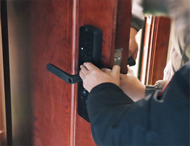 靖宇24小时上门开锁公司